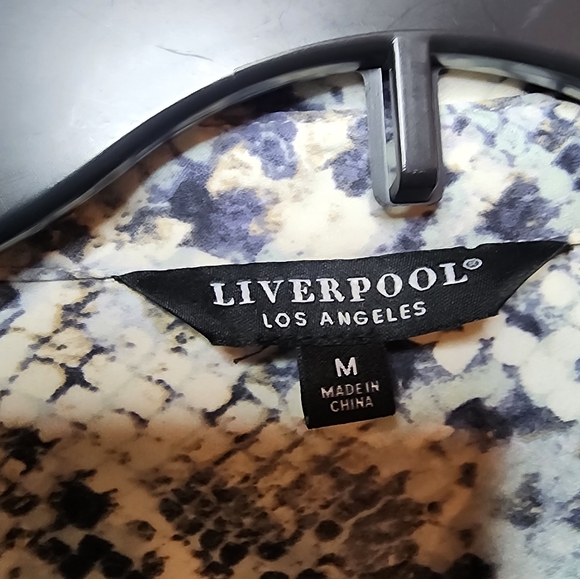 LIVERPOOLWomen's Button Closure Snakeskin Print Long Sleeve Blouse Shirt Top - Picture 3 of 8
